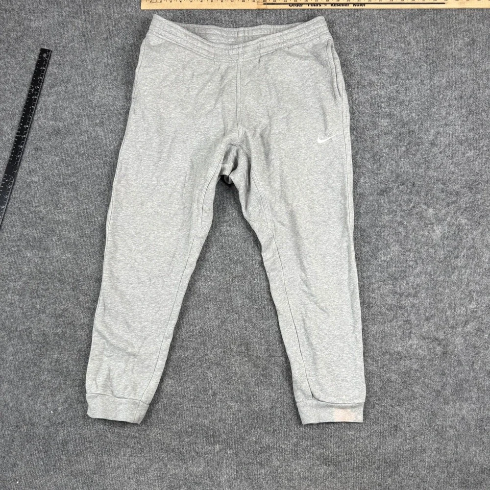 Nike Joggers Mens Size XL Gray Fleece Elastic Waist Cuffed Athletic Sweatpants